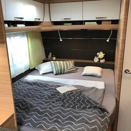 Campsite Camper Cl4